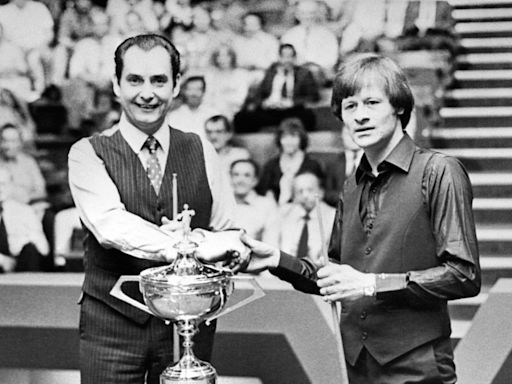 ‘An animal and a gentleman’: Tributes pour in for Ray Reardon after snooker legend’s death at 91