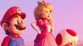 Super Mario Bros La Película: Familia de Chiapas se vuelve viral por ir disfrazada al cine