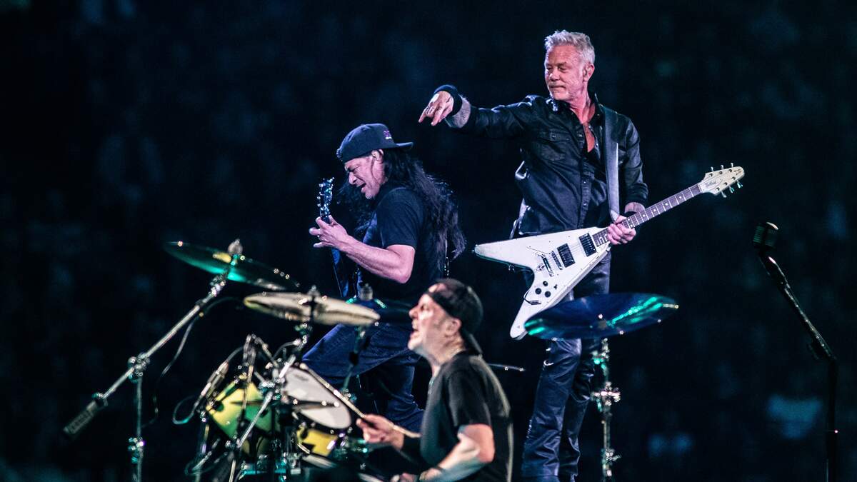 Music: Metallica Helping Hands Benefit Back With Jimmy Kimmel Hosting | 94.5 The Buzz | The Rod Ryan Show