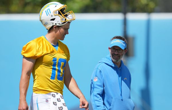Chargers Notes: Rookie Praises, Greg Roman Familiarity, Difference in Harbaugh Brothers