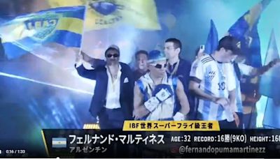 Video: el espectacular ingreso a lo Boca del Puma Martínez para su pelea en Japón