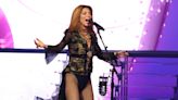 Members of Shania Twain’s Tour Crew Injured After Rollover Crash in Rural Canada