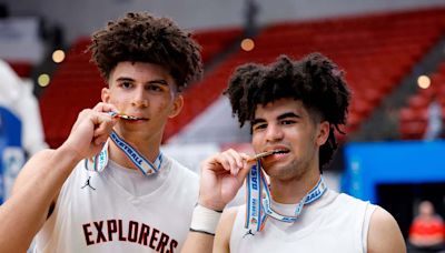 Cameron and Cayden Boozer, sons of Carlos Boozer, choose Duke over Miami