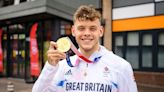 Olympic swimmer Matt Richards' Team GB fiancee and training in a paddling pool