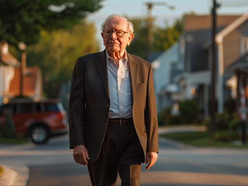 Warren Buffett's Hometown Residents Don't Leave, Even After Becoming Billionaires: 'Get Rich And Then Keep It To Yourself'