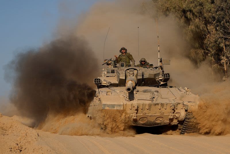 Israeli forces step up military pressure on Gaza amid new ceasefire bid