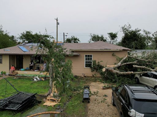 Texas power outage map: Over 500,000 outages reported after series of severe storms