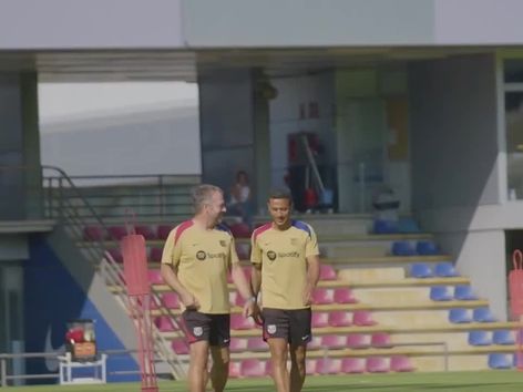 Thiago Alcántara regresa al Barça como 'técnico en formación' - MarcaTV