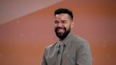 Ricky Martin comparte imágenes subidas de tono en el baño: "solo ahora"