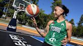 Video: la cautivante historia de Mica González, la reina del básquet callejero que brilla en el Ferro campeón | + Deportes