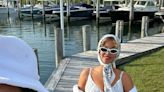 Beyoncé abre álbum das férias nos Hamptons, Estados Unidos, ao lado de Jay-Z