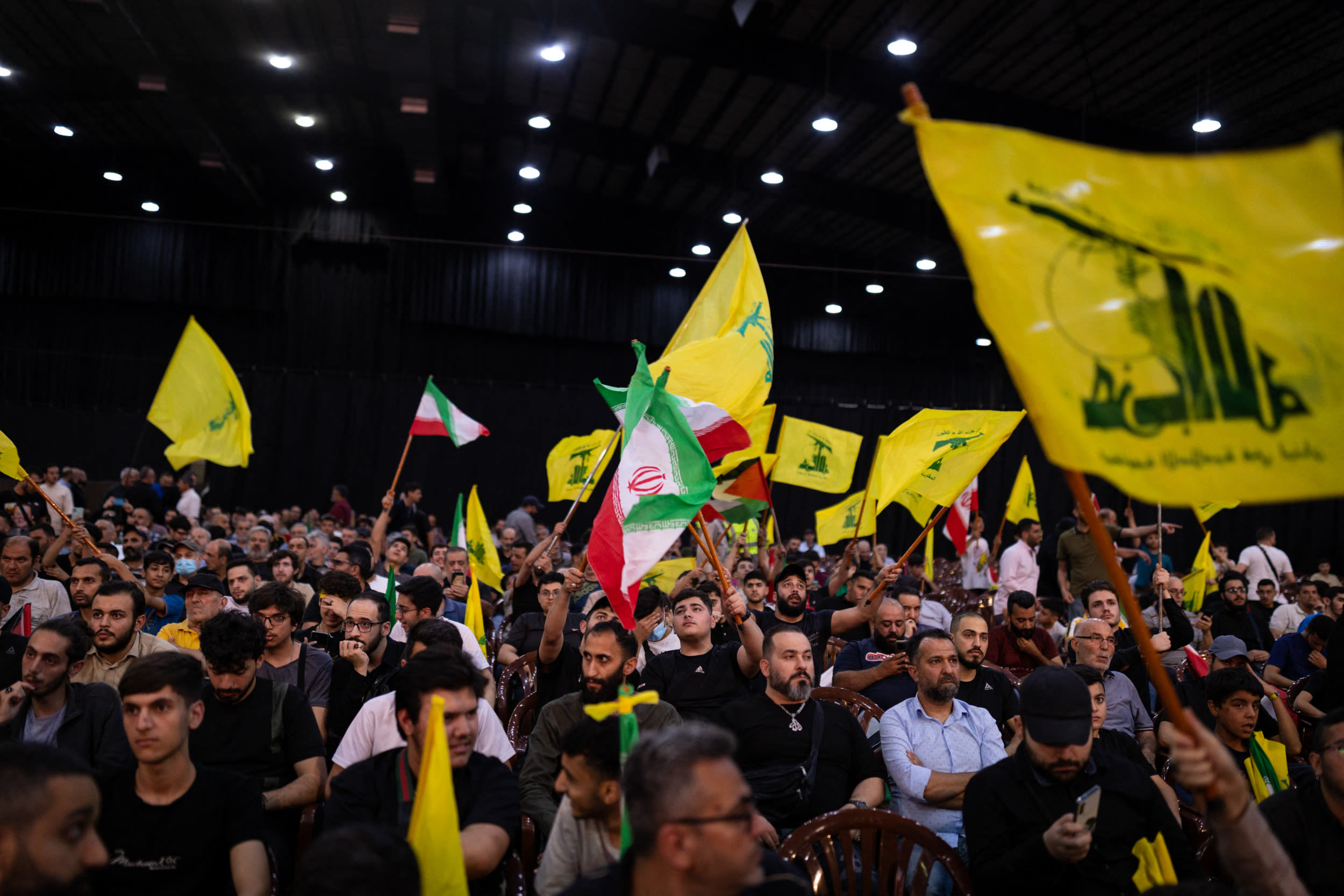 Israeli minister says "Lebanon should burn" after alleged Hezbollah attack
