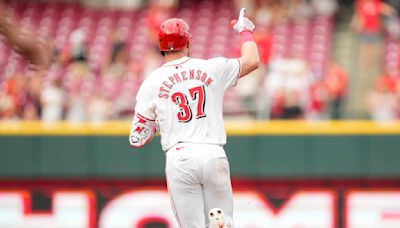 Will Benson's 3-run homer, 458-foot shot by rookie Rece Hinds lead Reds to 12-6 rout of Rockies