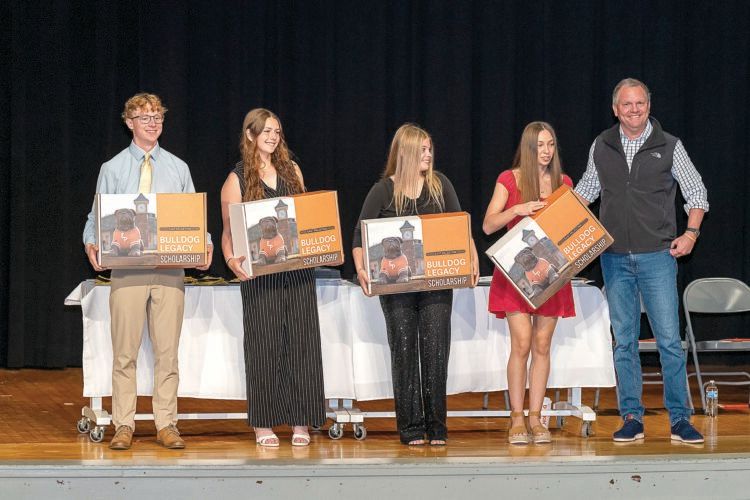 Norfolk Southern CEO announces the 2024 Bulldog Legacy Scholarship winners