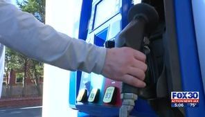 Florida gas prices drop to lowest point since June 2023 as oil market plummets