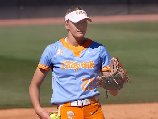 Has Tennessee softball won a national championship? WCWS history, record for Lady Vols