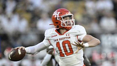 Watson throws 3 TD passes in Sam Houston's 31-13 victory over Hawaii