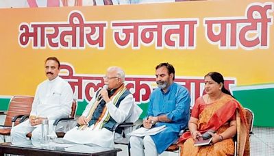 BJP gears up for Assembly poll, Khattar gives tips to workers