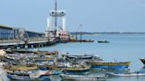 Fishermen Welfare Association strikes work demanding release of 25 fishermen arrested by Sri Lankan Navy