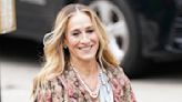 Sarah Jessica Parker Used this Balm Continuously on The Set of And Just Like That for That ‘Lit from Within’ Glow