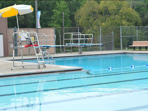 Pool opening Monday in Town of Elmira. What to know about hours, swimming lessons.