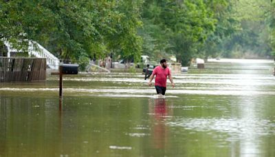 Más tormentas se mueven por el área de Houston