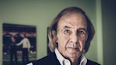 César Menotti (1938-2024): “A bola não é uma estratégia, é uma necessidade”