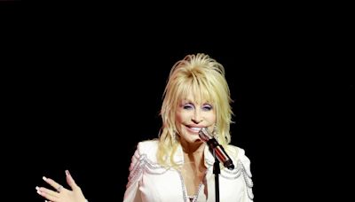 Dolly Parton announces new Broadway musical 'Hello, I'm Dolly,' hitting the stage in 2026