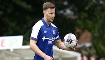 Former Town midfielder joins new club after winning promotion to the Championship