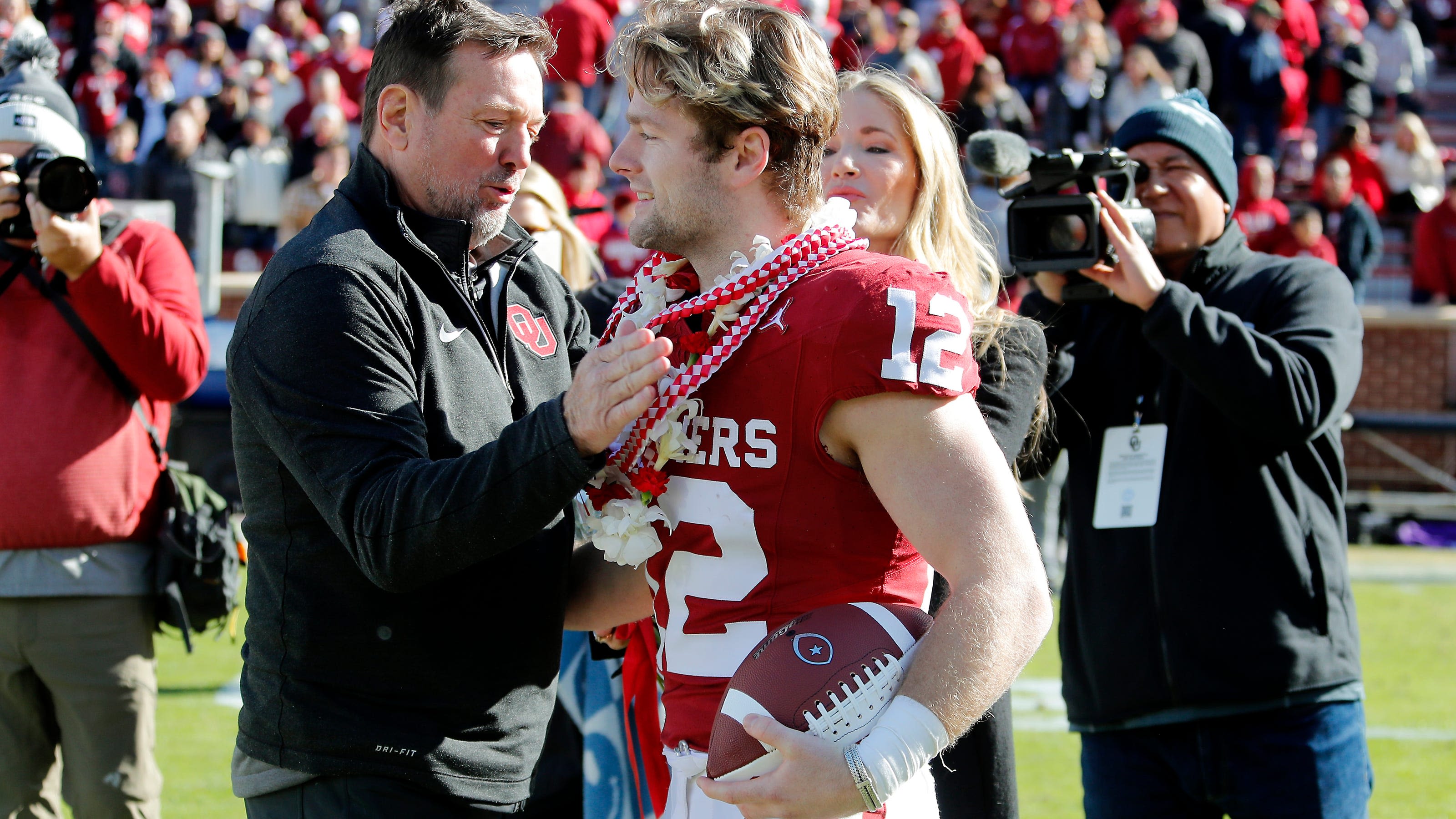 Arlington Renegades, Bob Stoops, draft OU football's Drake Stoops in 2024 UFL Draft