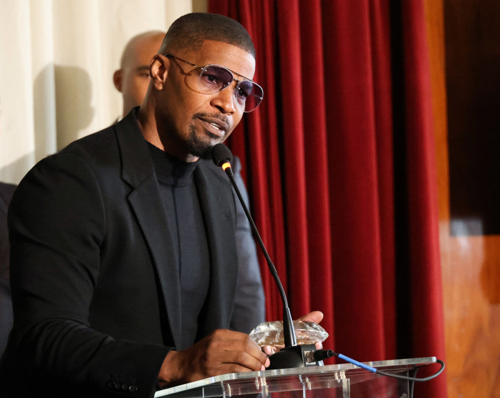 Jamie Foxx Opens Up About His 2023 “Mystery Medical Complication” Says He Experienced “Bad Headaches” & Was “Gone For...