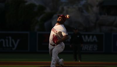 Longtime Angels Reliever Signs With Korean Team to Continue Baseball Career