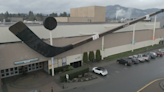 World’s largest hockey stick to be broken down, sold as collectibles on Vancouver Island - BC | Globalnews.ca