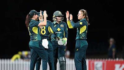 Australia head into T20 World Cup with dominant series win