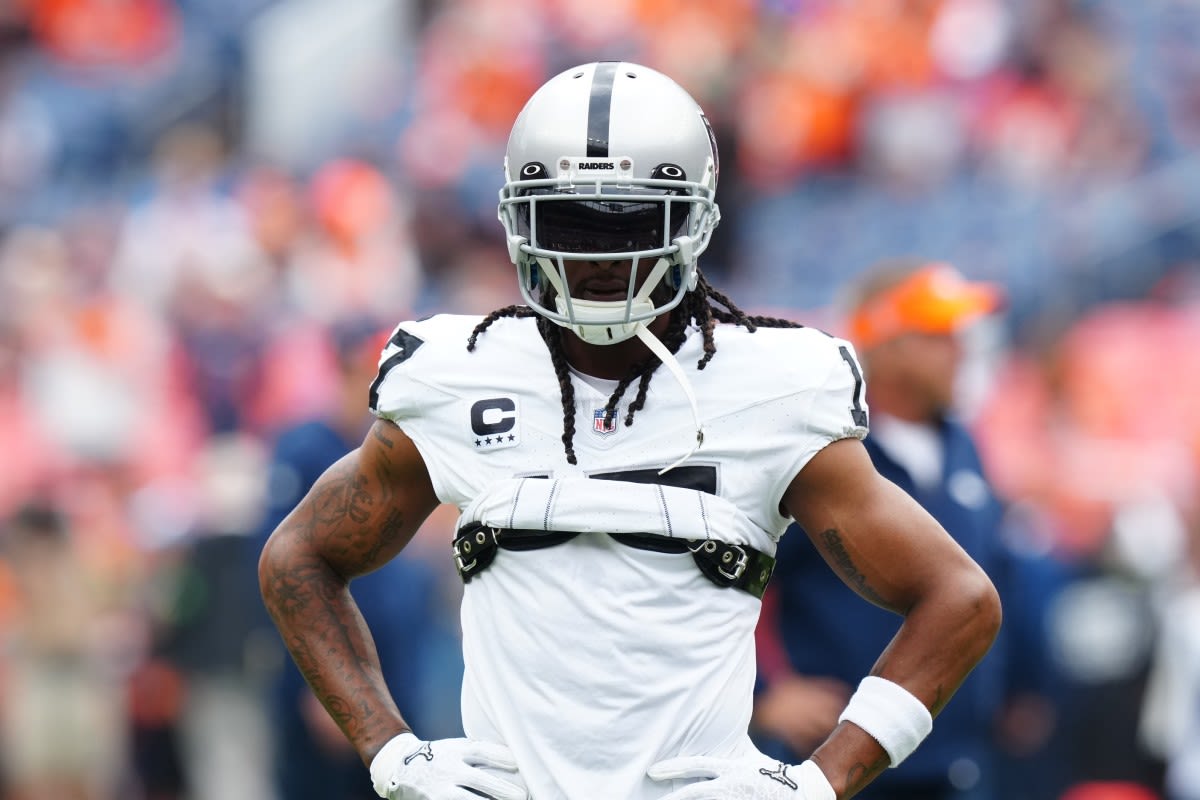 Making the Case for The Raiders to Keep Davante Adams