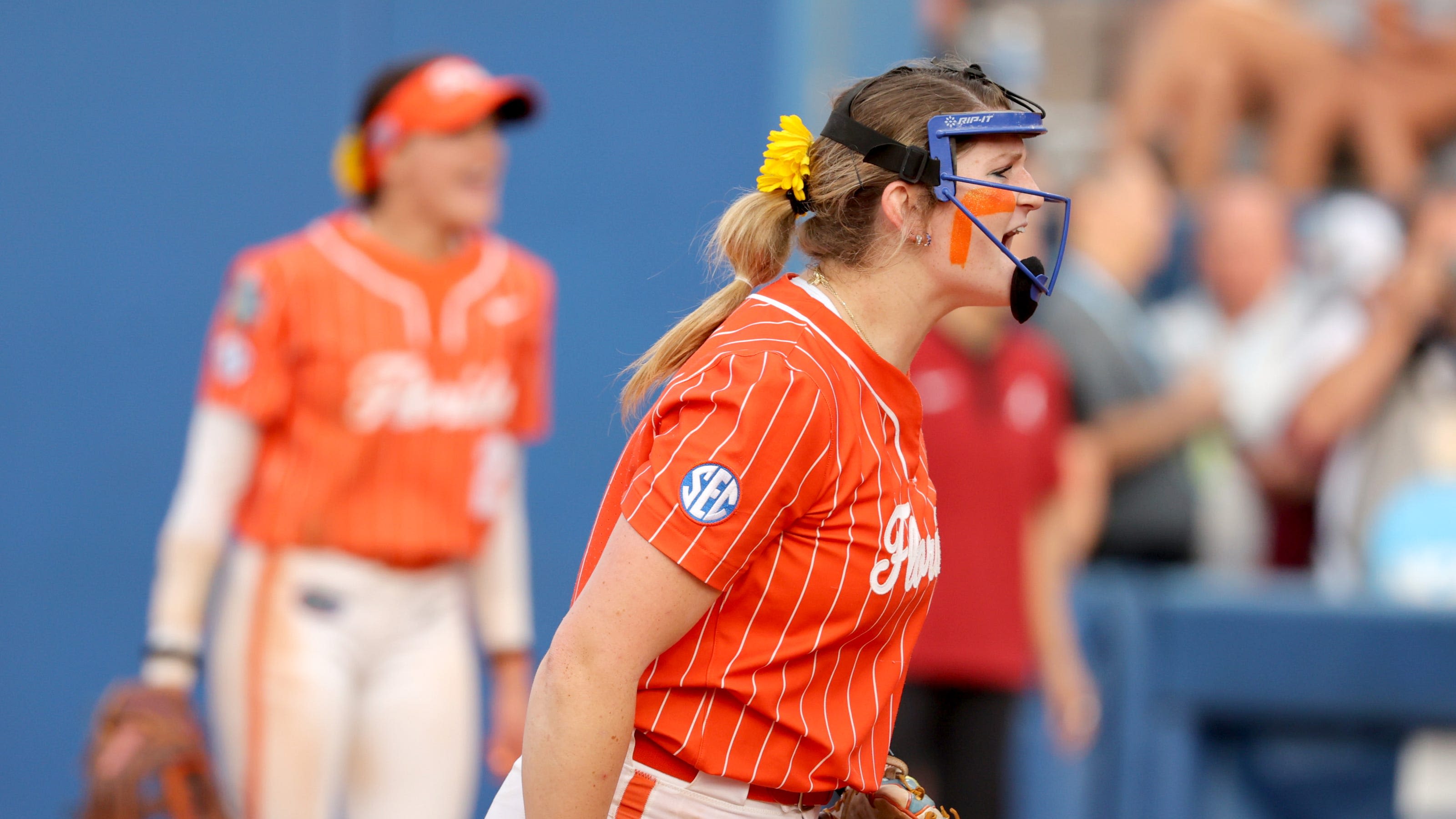 Florida softball vs Oklahoma live score, updates, highlights from WCWS semifinal game