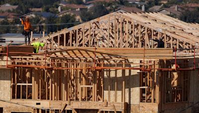 US new home sales rebound; house price decline slowing