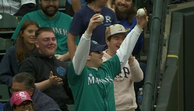Watch: Seattle Mariners’ fan snags two foul balls on back-to-back pitches