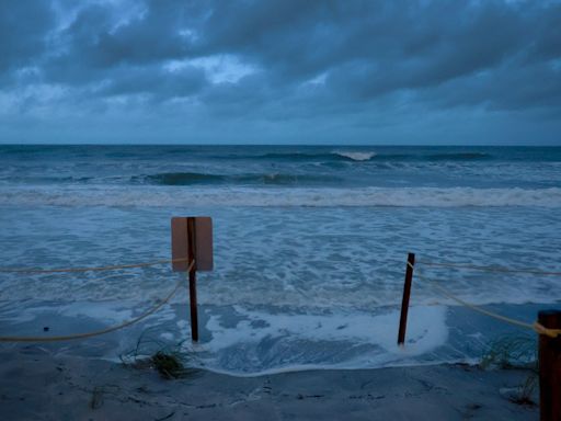 Disney, Universal in Florida prepare for Hurricane Helene