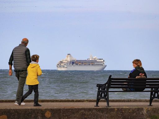 Cruise ship departs after four months stranded in Belfast