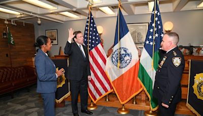 New police commissioner Tom Donlon meets with NYPD brass as he takes over for Edward Caban