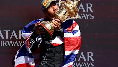 Vuelve al triunfo tras dos años y medio: Hamilton se impone en el GP de Gran Bretaña y rompe un nuevo récord en la F1 - La Tercera