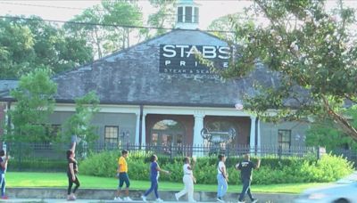 Seeking justice: NAACP members in Baton Rouge protest outside local steakhouse