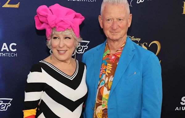 Bette Midler Reveals Secret to Her 40-Year Marriage: 'Separate Bedrooms — My Husband Snores'