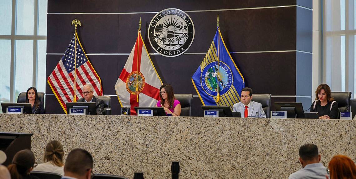 Former Doral employee who resigned under Mayor Fraga is appointed as new city manager