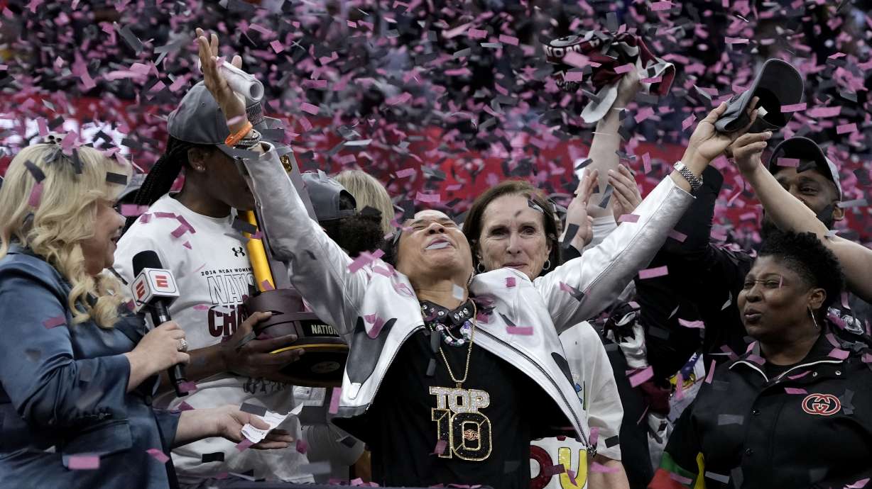 NCAA moves closer to financially rewarding women's basketball teams that reach March Madness