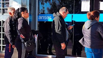 ANSES: quiénes cobran este viernes 26 de abril 2024