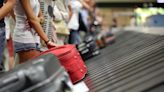 下了飛機「紅色」行李箱最難等？話題熱爆釣出航空公司揭密 - 國際