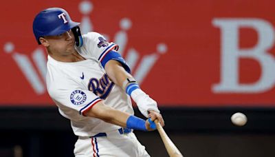 Texas Rangers 3B Josh Jung pain-free after first batting practice vs. live pitching