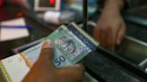 Ringgit falls to new record low against Singapore dollar today